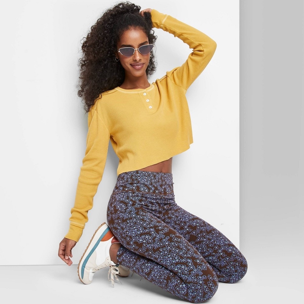 Women's High-Waisted Classic Leggings - Wild Fable™- Multiple Sizes